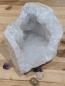 Preview: Druse/Geode Quarz mit tiefer Schale und klaren Spitzen - Die Glitzernde