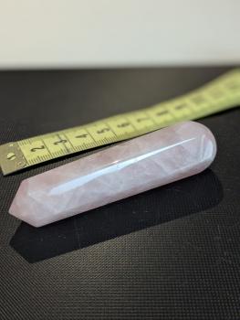 Rosenquarz Stab ca. 8 cm sanfte Reinigung