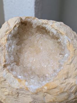 Preview: CALCIT Druse besondere Schale, runde Form