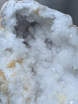 Preview: Druse/Geode Quarz große Reinigungsdruse mit starken Spitzen