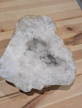 Geode/Druse große Spitzen, ganz besondere Energie und sehr klärend - die Powerdruse