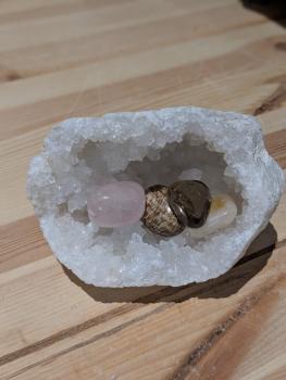 Druse/Geode Quarz klein aber oho, gut zur Reinigung