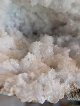 Preview: Geode/Druse kleine stark Spitzen, reinigt in der Tiefe