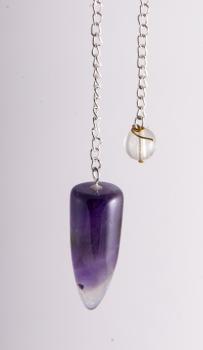 Pendel aus Amethyst in Zapfenform