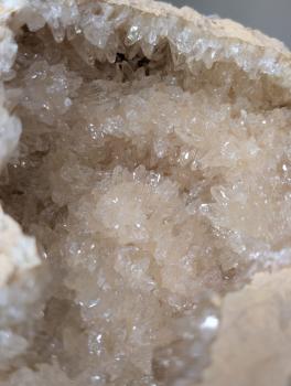 Preview: CALCIT Druse wundervolle Schale