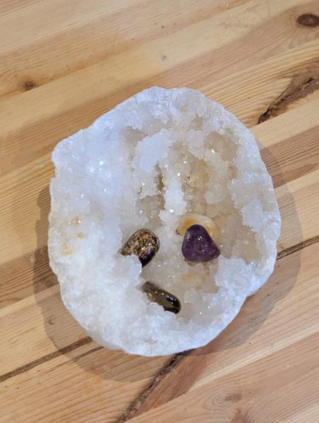 Geode/Druse tolle Schale, perfekt zum Reinigen-auch für unterwegs